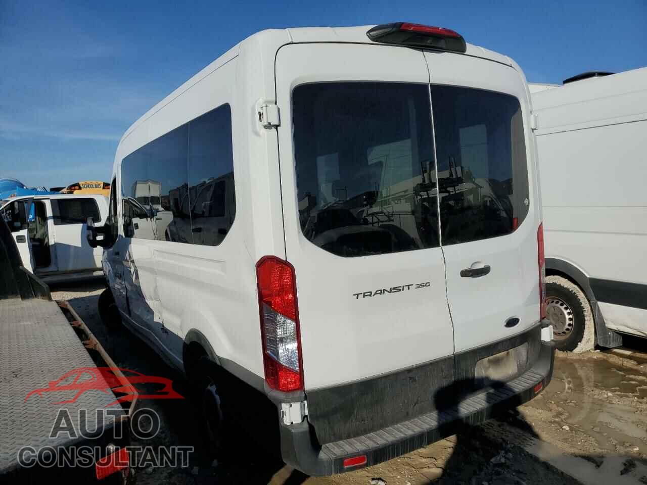 FORD TRANSIT 2022 - 1FDAX2C81NKA36641