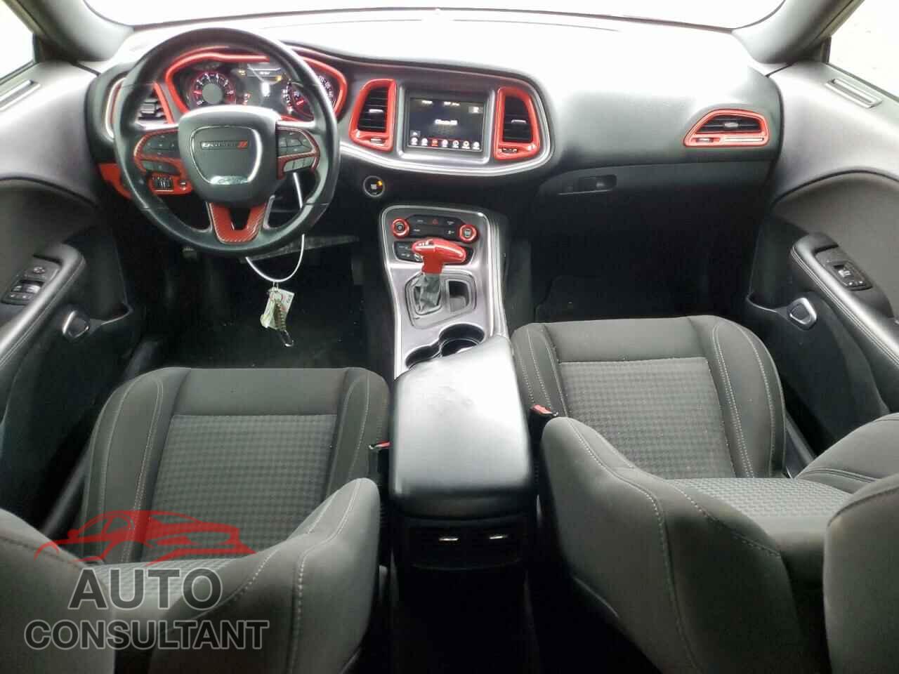DODGE CHALLENGER 2018 - 2C3CDZAG2JH155457