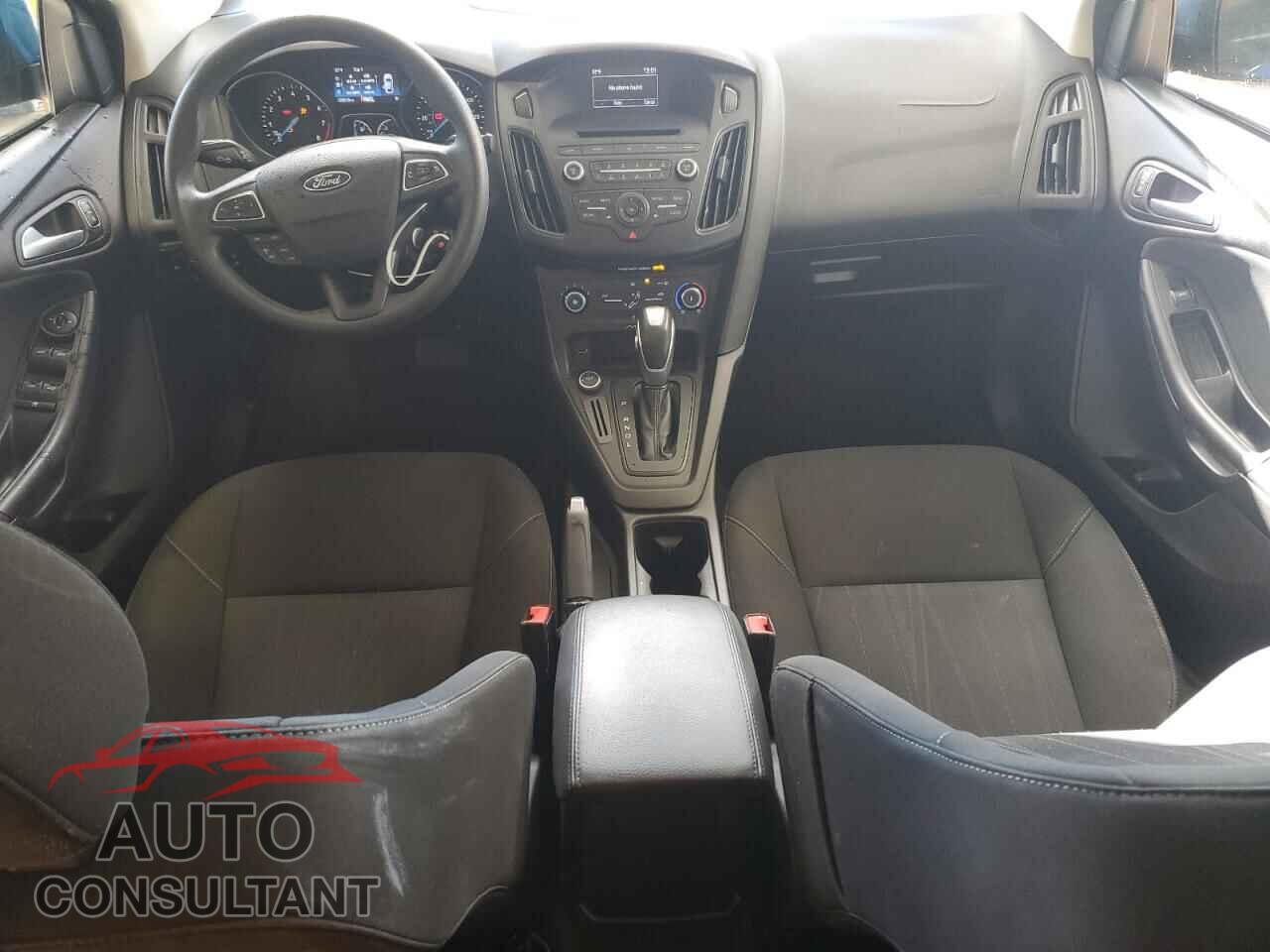 FORD FOCUS 2015 - 1FADP3F23FL381430