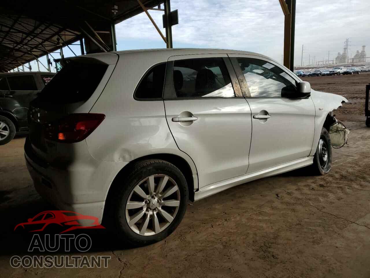 MITSUBISHI OUTLANDER 2011 - JA4AR4AU0BZ016064