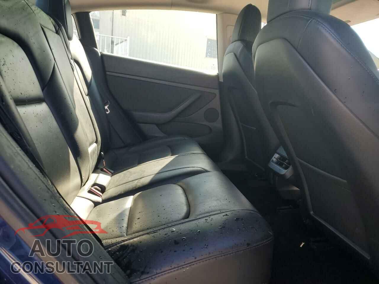 TESLA MODEL 3 2022 - 5YJ3E1EA1NF286004