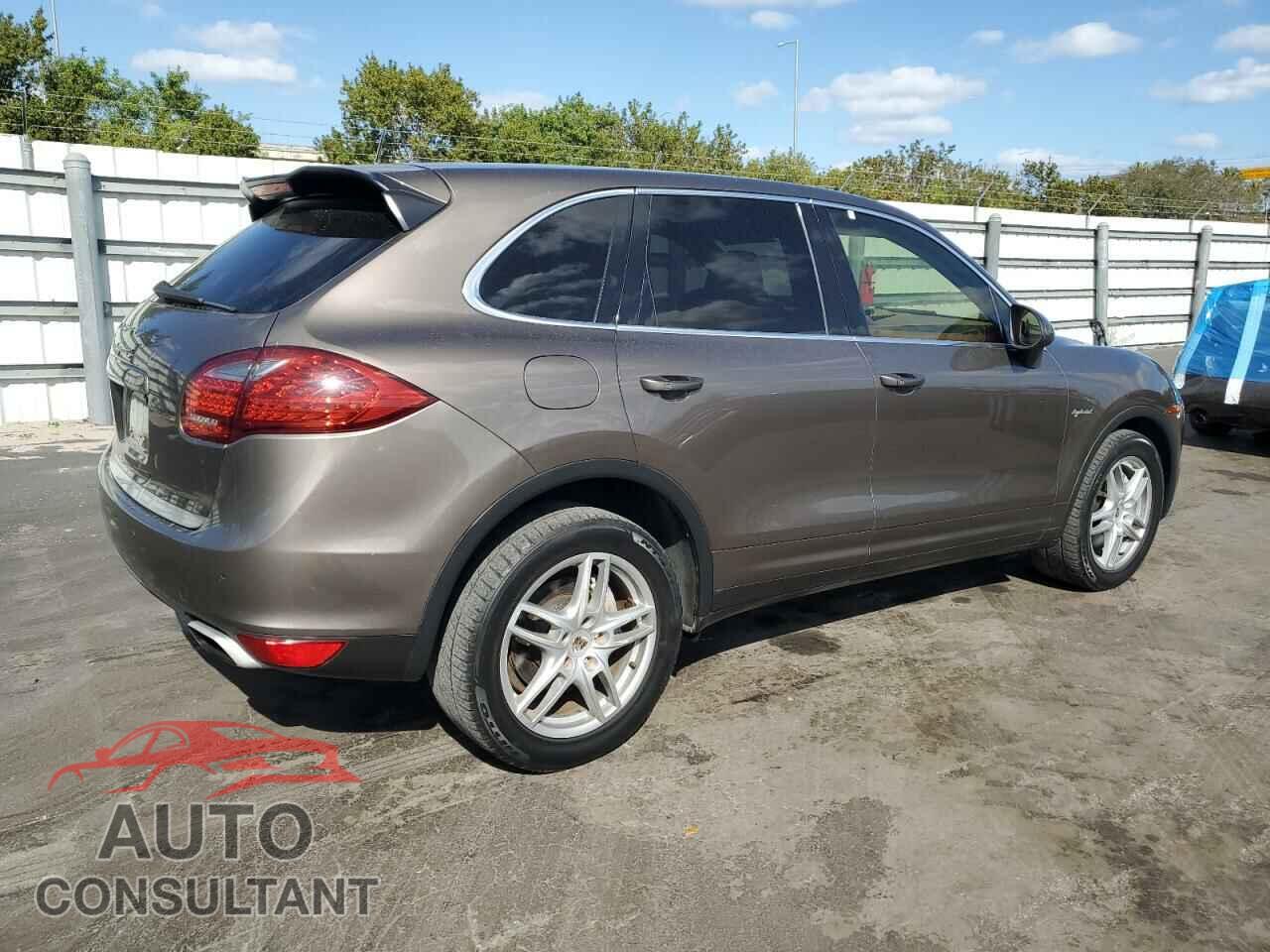 PORSCHE CAYENNE 2011 - WP1AE2A29BLA94414