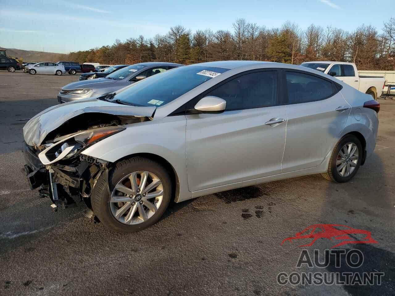 HYUNDAI ELANTRA 2015 - KMHDH4AE3FU381240
