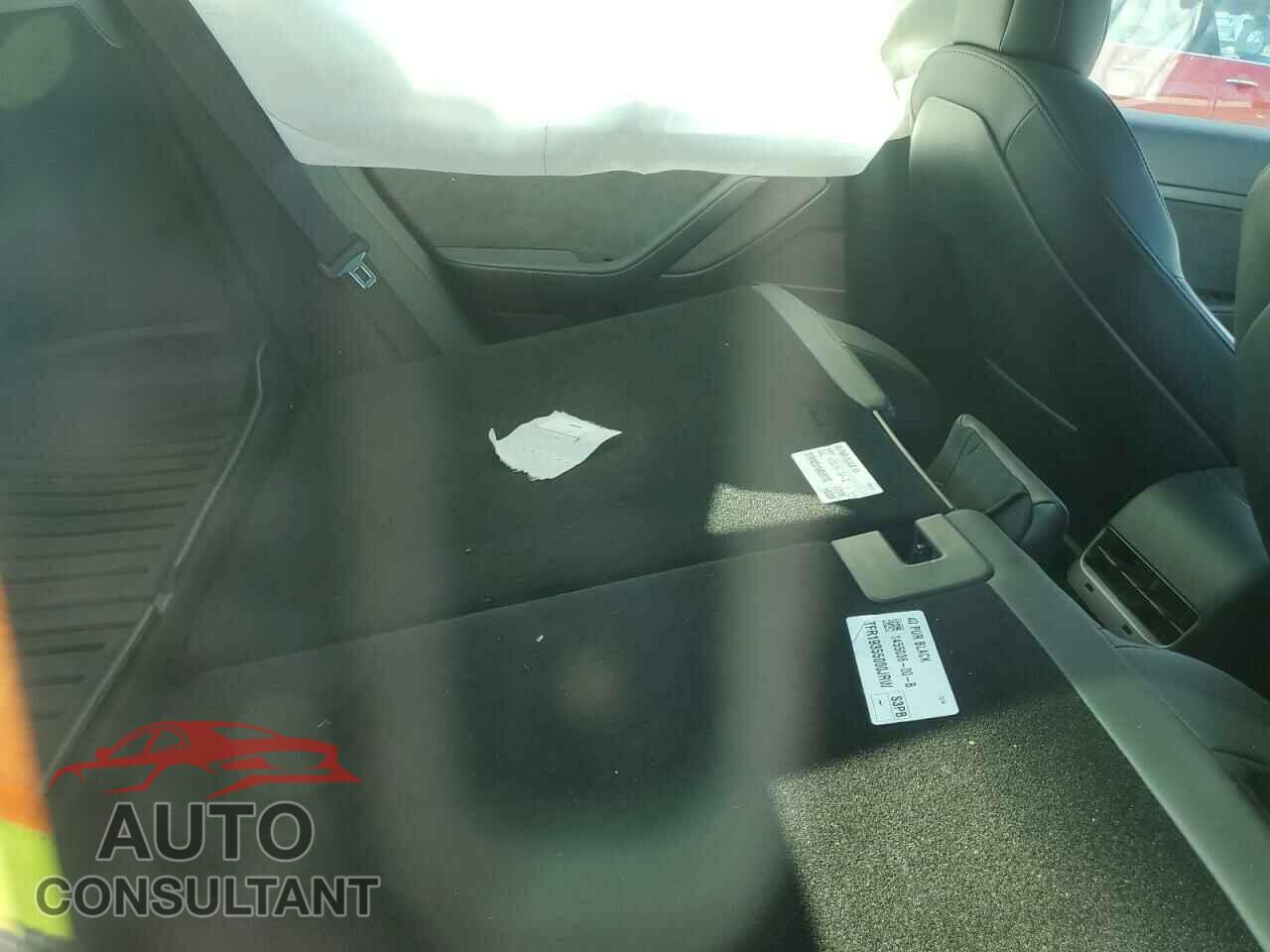 TESLA MODEL 3 2020 - 5YJ3E1EA5LF634013