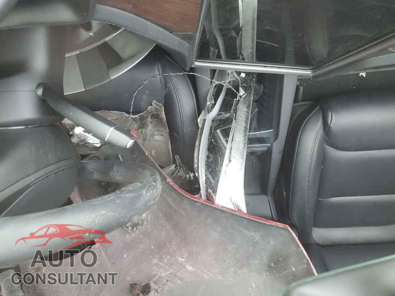 TESLA MODEL S 2020 - 5YJSA1E28LF414042