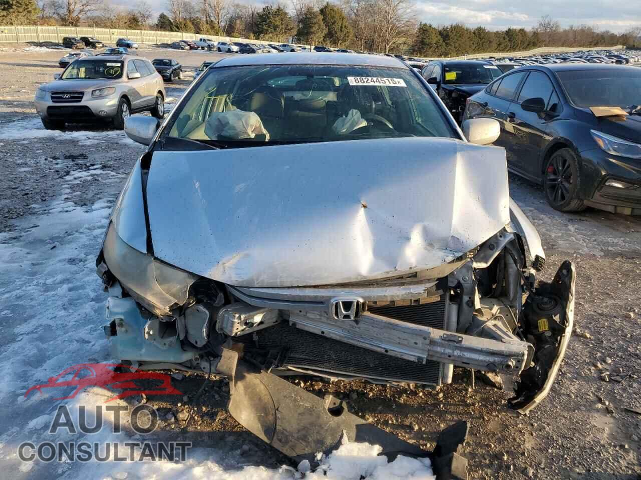 HONDA INSIGHT 2011 - JHMZE2H73BS012669
