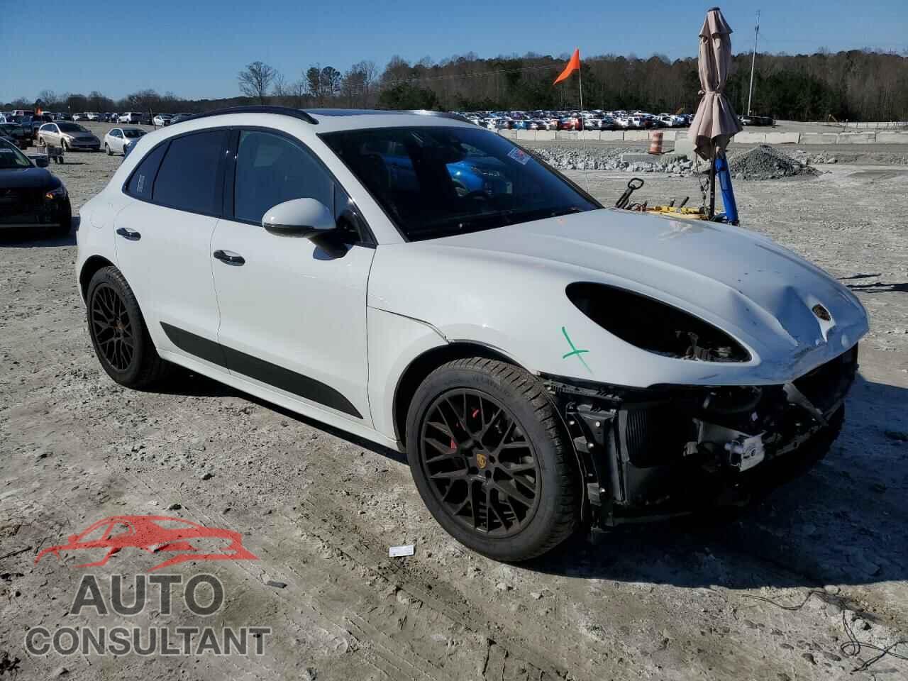 PORSCHE MACAN 2017 - WP1AG2A52HLB51551
