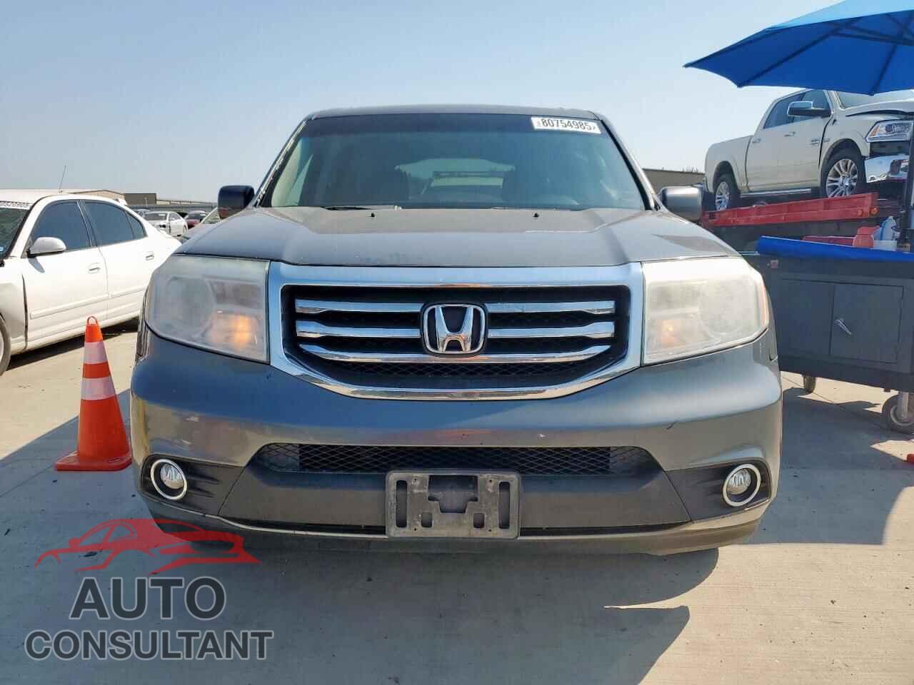 HONDA PILOT 2013 - 5FNYF4H67DB070359