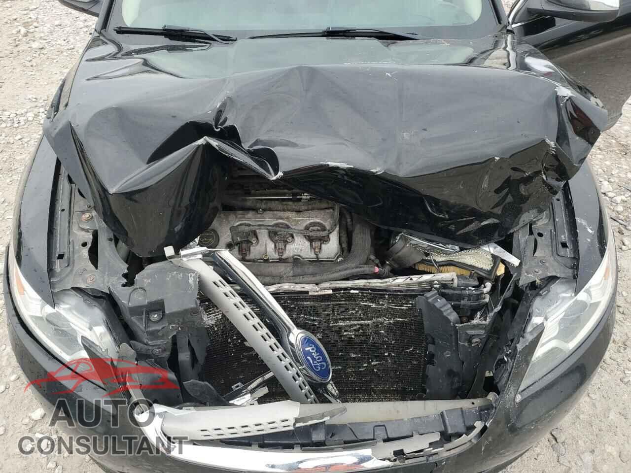 FORD TAURUS 2011 - 1FAHP2FW7BG185170