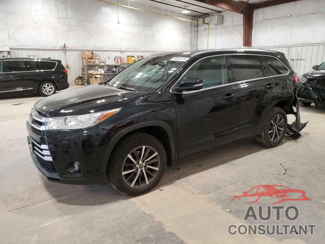 TOYOTA HIGHLANDER 2017 - 5TDJZRFH4HS448391