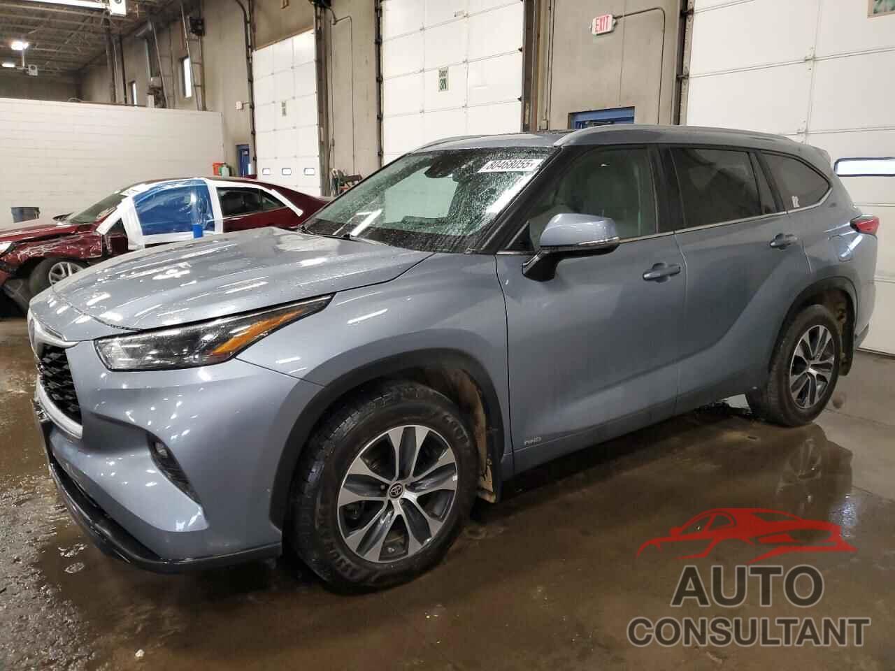 TOYOTA HIGHLANDER 2023 - 5TDKBRCH8PS115963