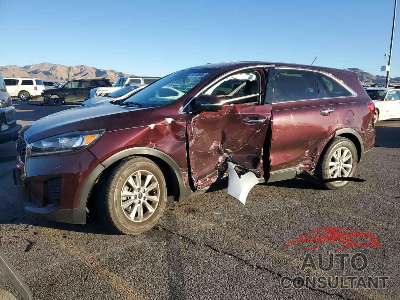 KIA SORENTO 2019 - 5XYPG4A50KG490593