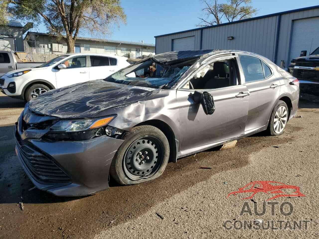 TOYOTA CAMRY 2019 - 4T1B11HK2KU180011