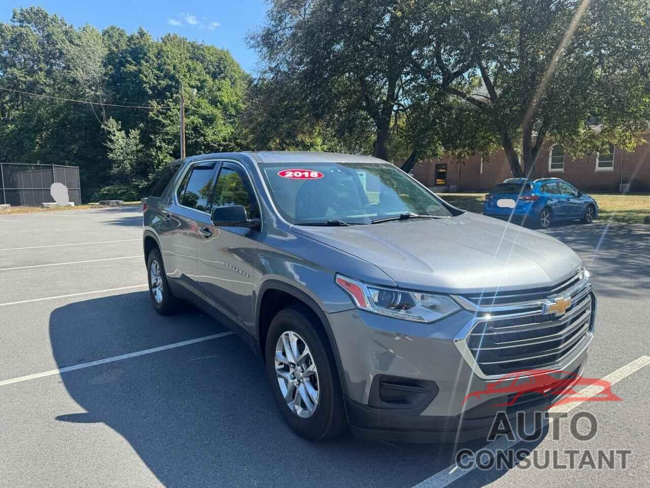 CHEVROLET TRAVERSE 2018 - 1GNEVFKW9JJ253252