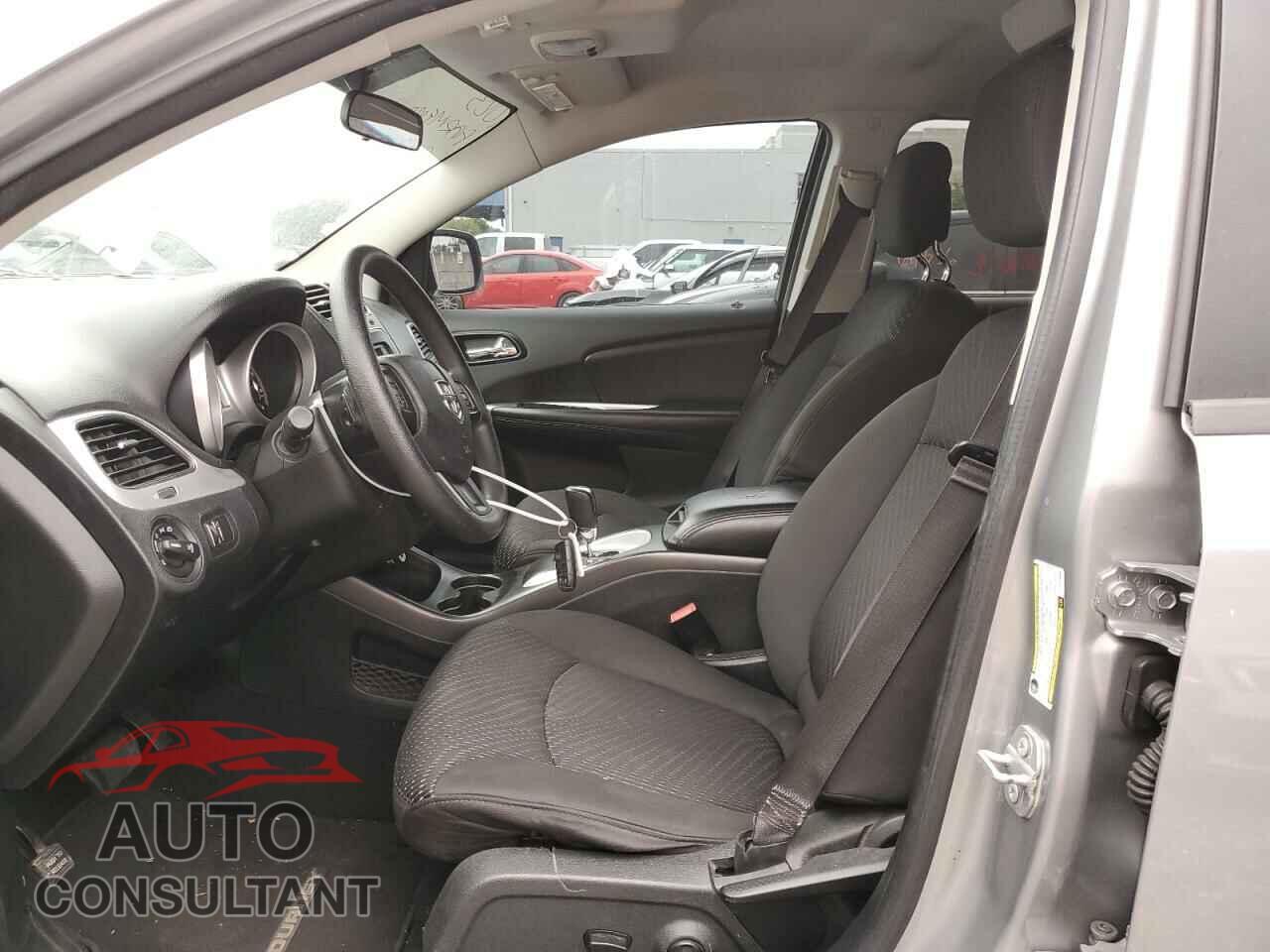 DODGE JOURNEY 2017 - 3C4PDCBG5HT576096