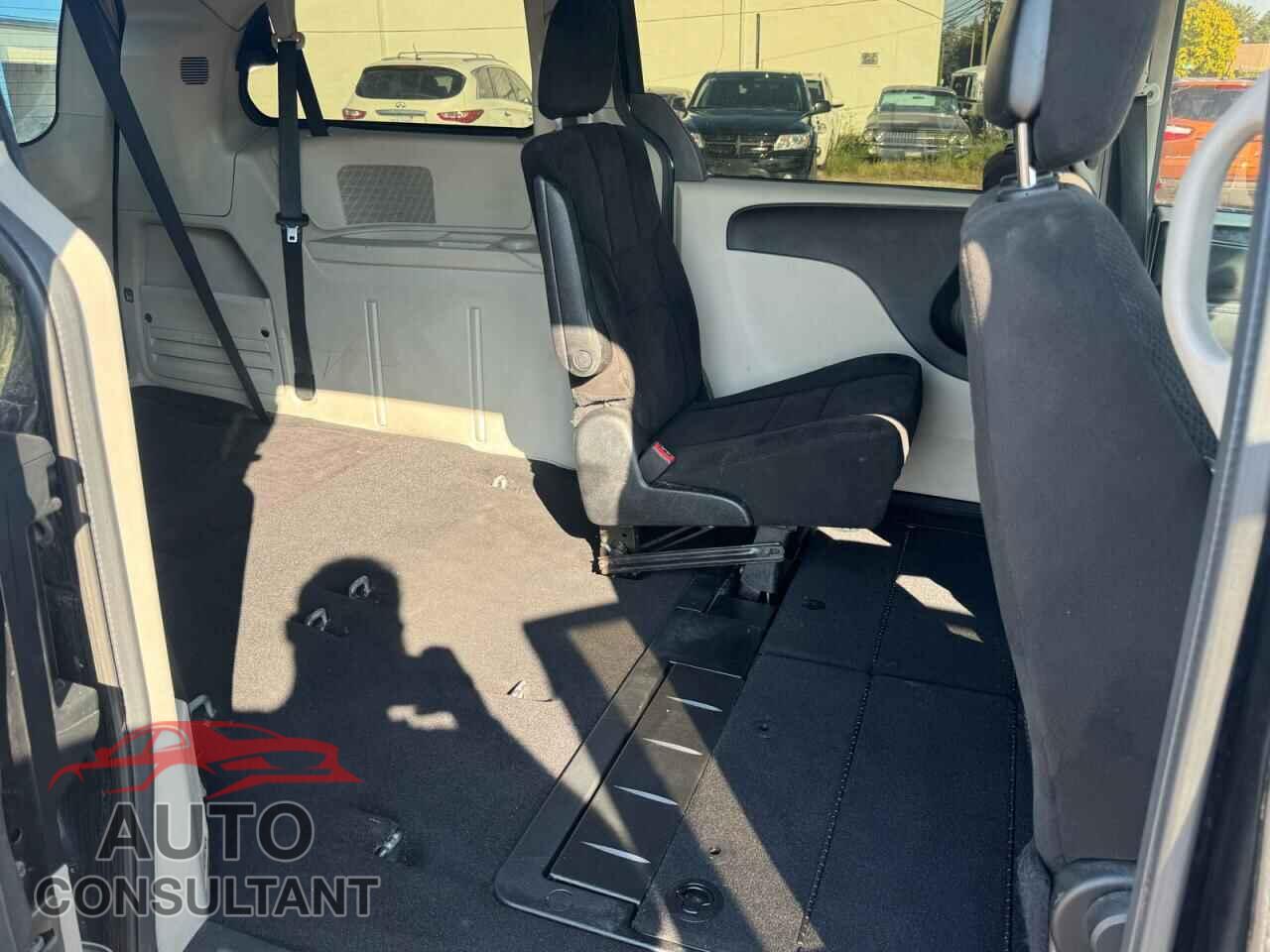 DODGE CARAVAN 2013 - 2C4RDGCG9DR582852