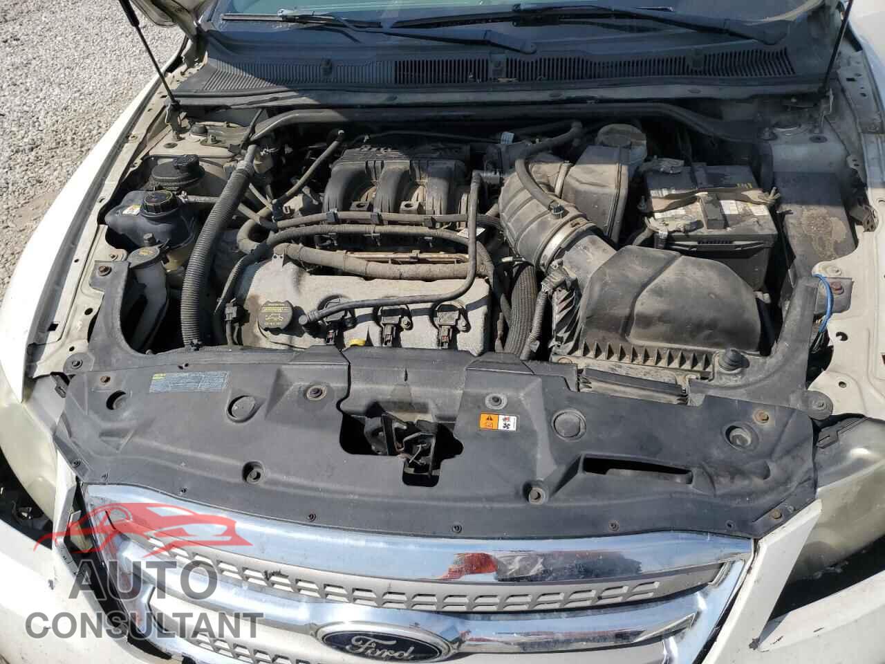 FORD TAURUS 2011 - 1FAHP2FW8BG124829