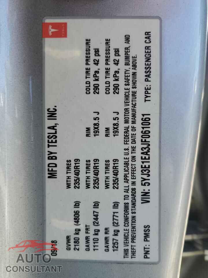TESLA MODEL 3 2018 - 5YJ3E1EA3JF061061