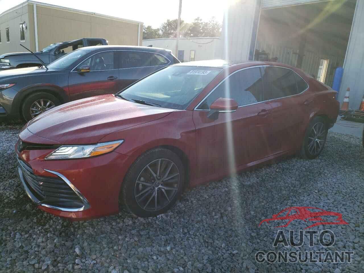 TOYOTA CAMRY 2023 - 4T1F11AK1PU109403