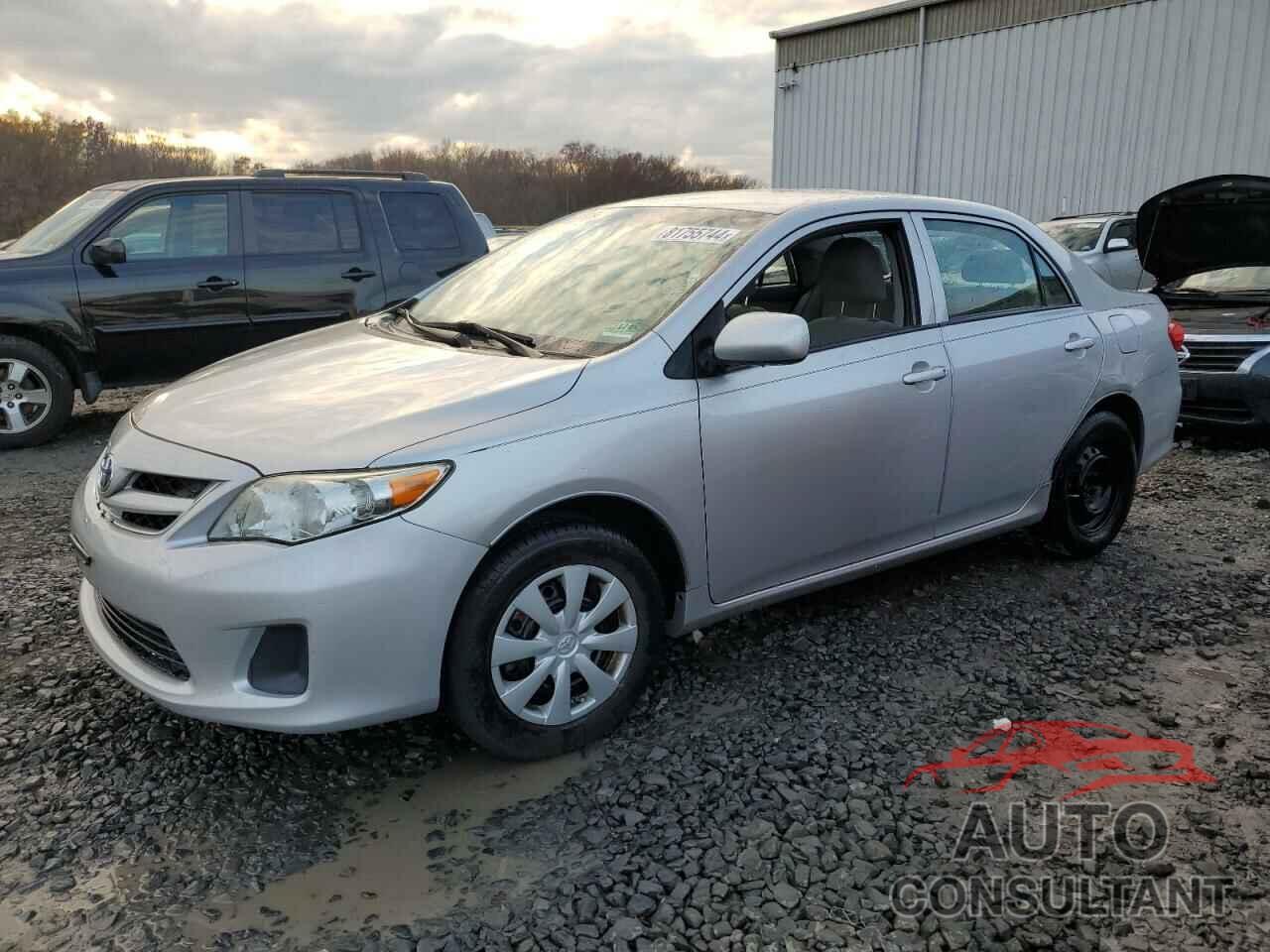 TOYOTA COROLLA 2013 - 2T1BU4EE5DC970480