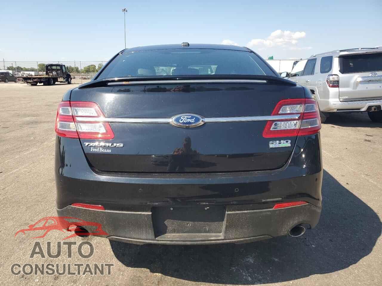 FORD TAURUS 2016 - 1FAHP2KT4GG116276