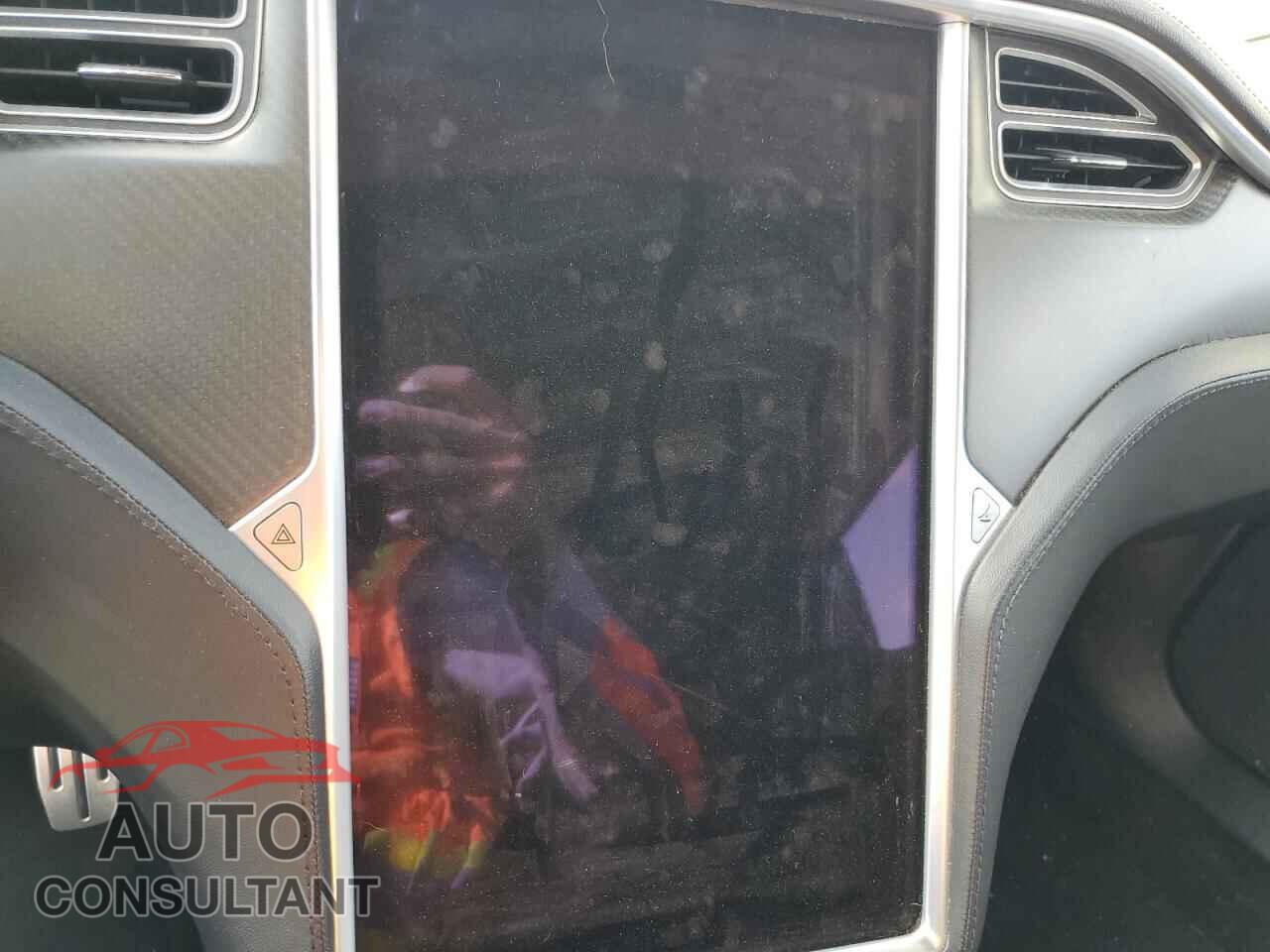 TESLA MODEL S 2013 - 5YJSA1DP6DFP10837