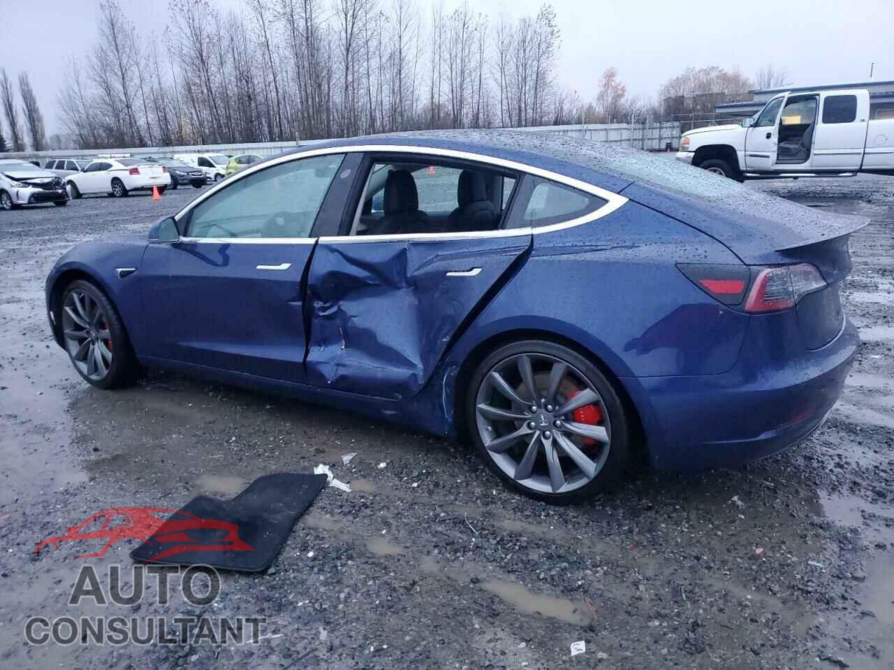 TESLA MODEL 3 2018 - 5YJ3E1EB2JF082590