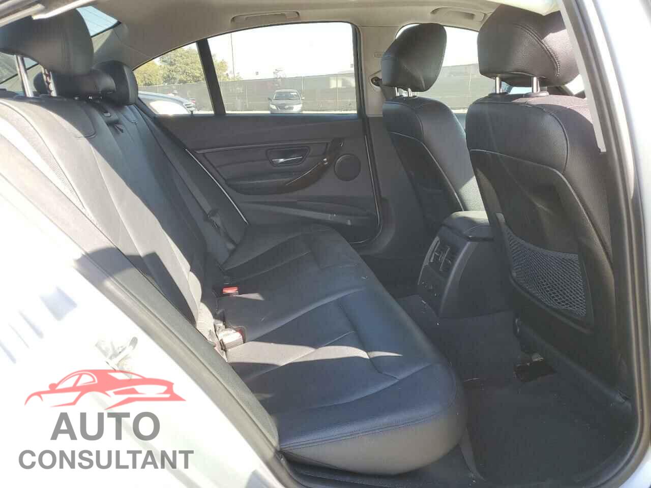 BMW 3 SERIES 2014 - WBA3A5C55EF605907