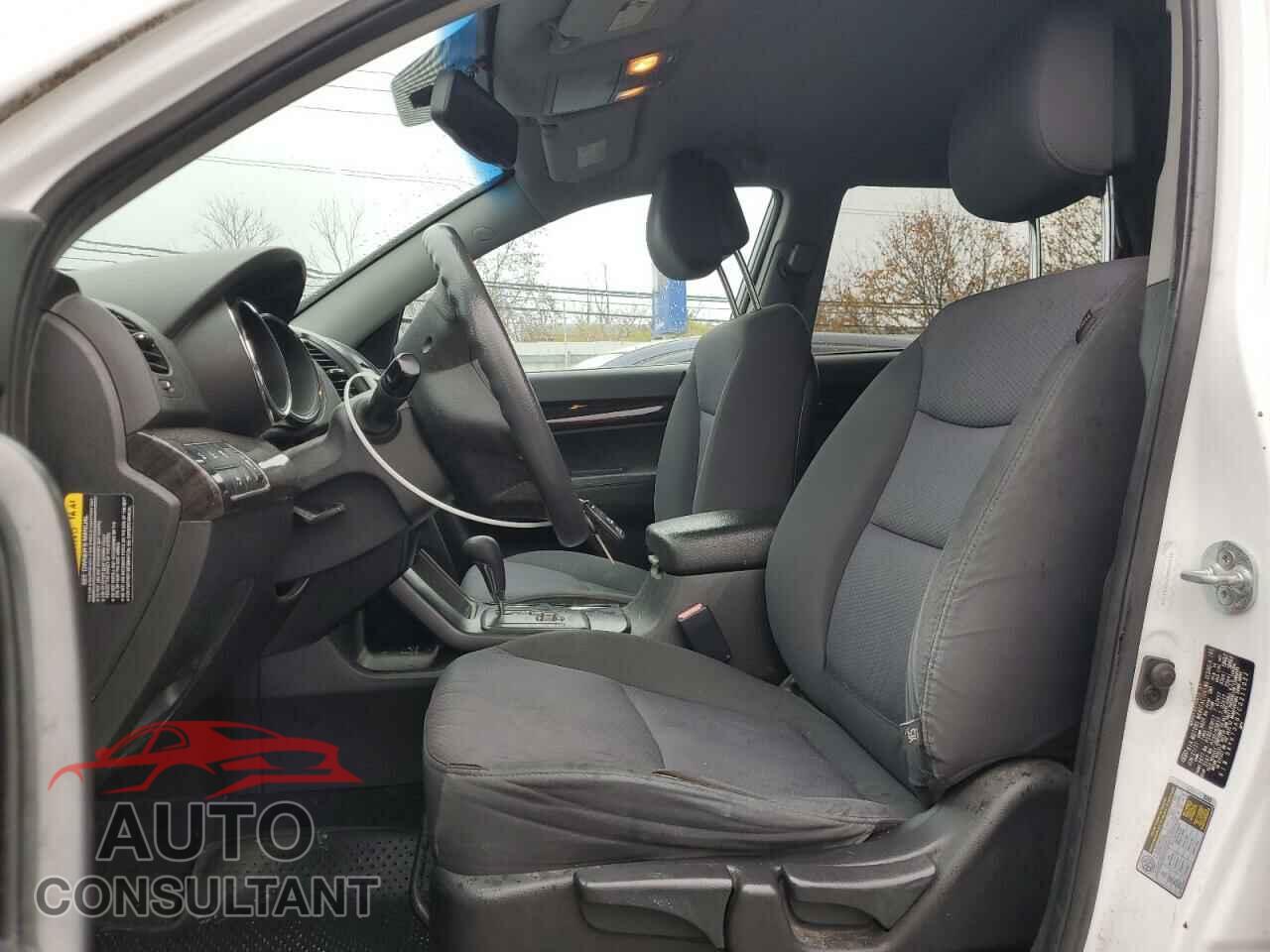 KIA SORENTO 2012 - 5XYKT3A67CG211022