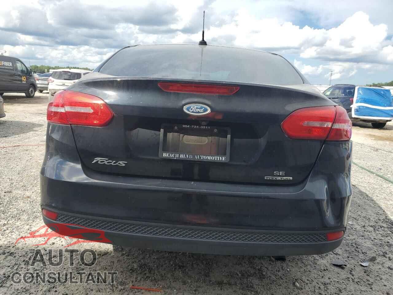 FORD FOCUS 2016 - 1FADP3F26GL279962