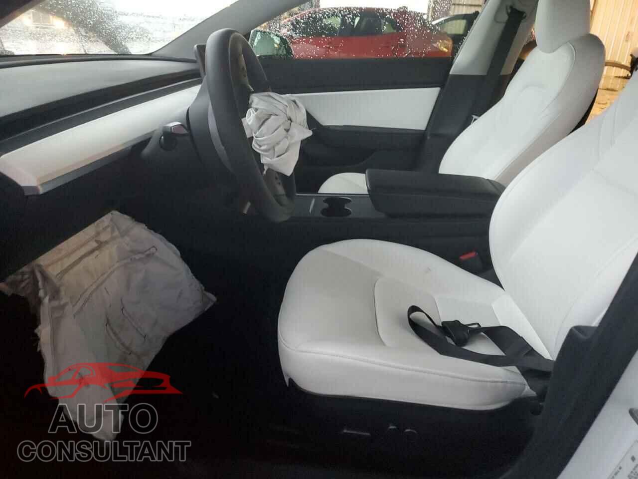 TESLA MODEL 3 2021 - 5YJ3E1EB6MF868932