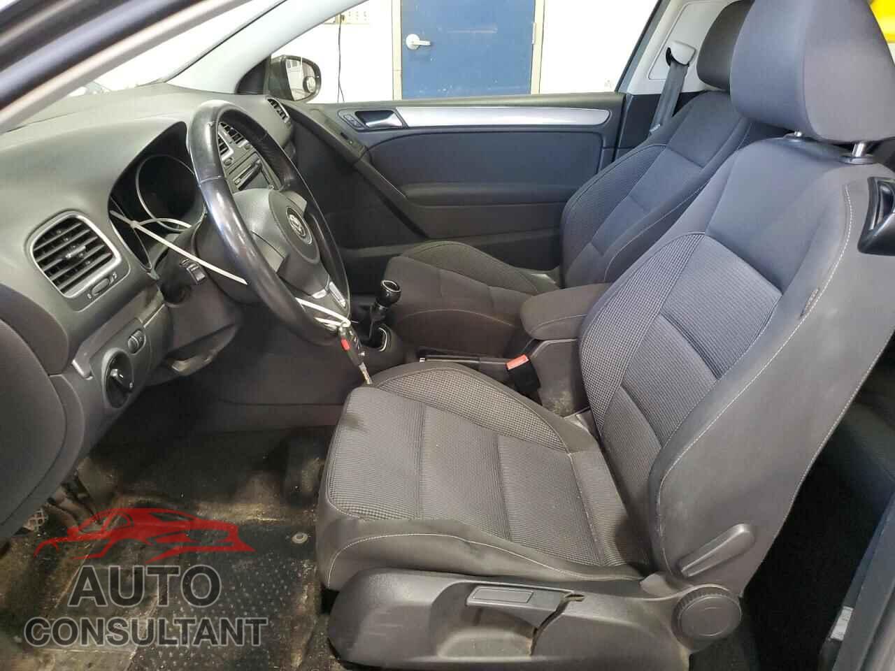 VOLKSWAGEN GOLF 2013 - WVWAB7AJ8DW102650
