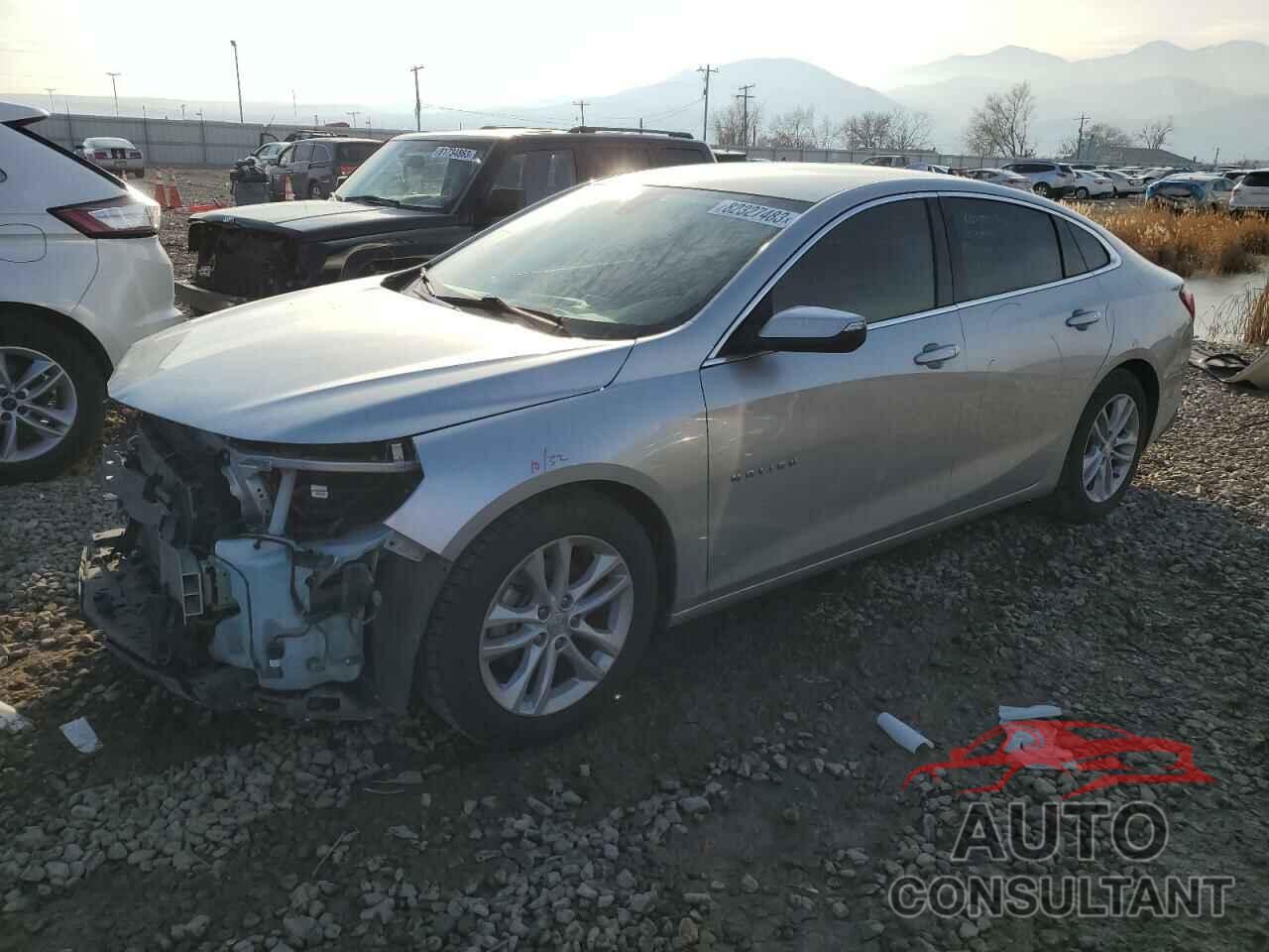 CHEVROLET MALIBU 2017 - 1G1ZE5ST4HF175334
