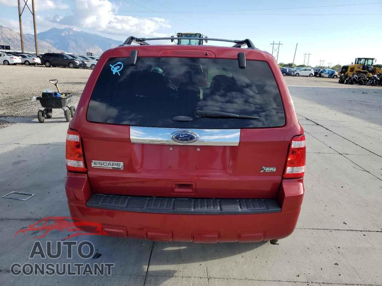 FORD ESCAPE 2011 - 1FMCU9EG9BKC19005
