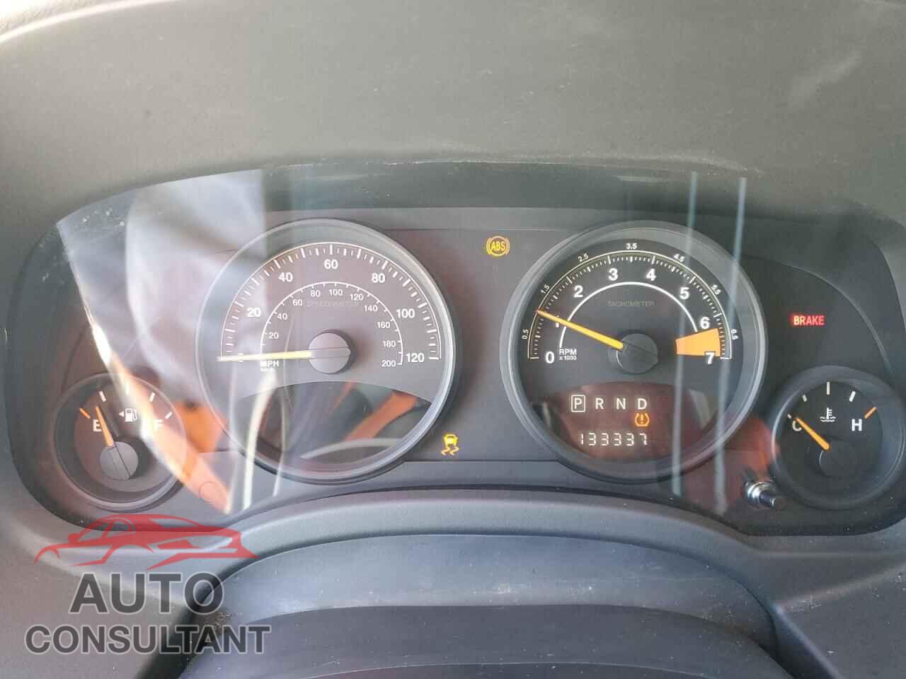 JEEP COMPASS 2014 - 1C4NJDBB4ED773837