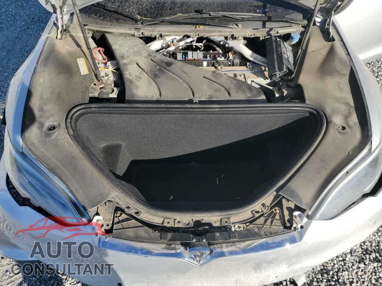 TESLA MODEL S 2016 - 5YJSA1E26GF147974