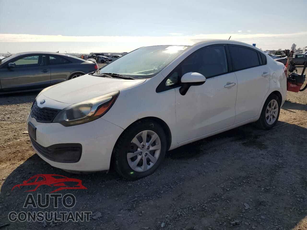 KIA RIO 2014 - KNADM4A31E6419112
