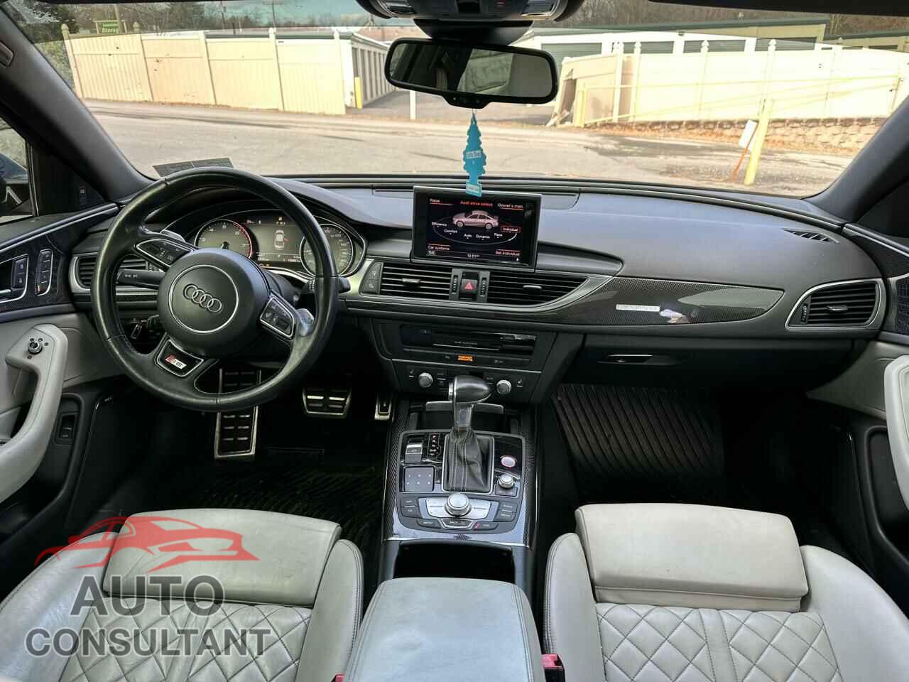 AUDI S6/RS6 2013 - WAUF2AFC1DN084170
