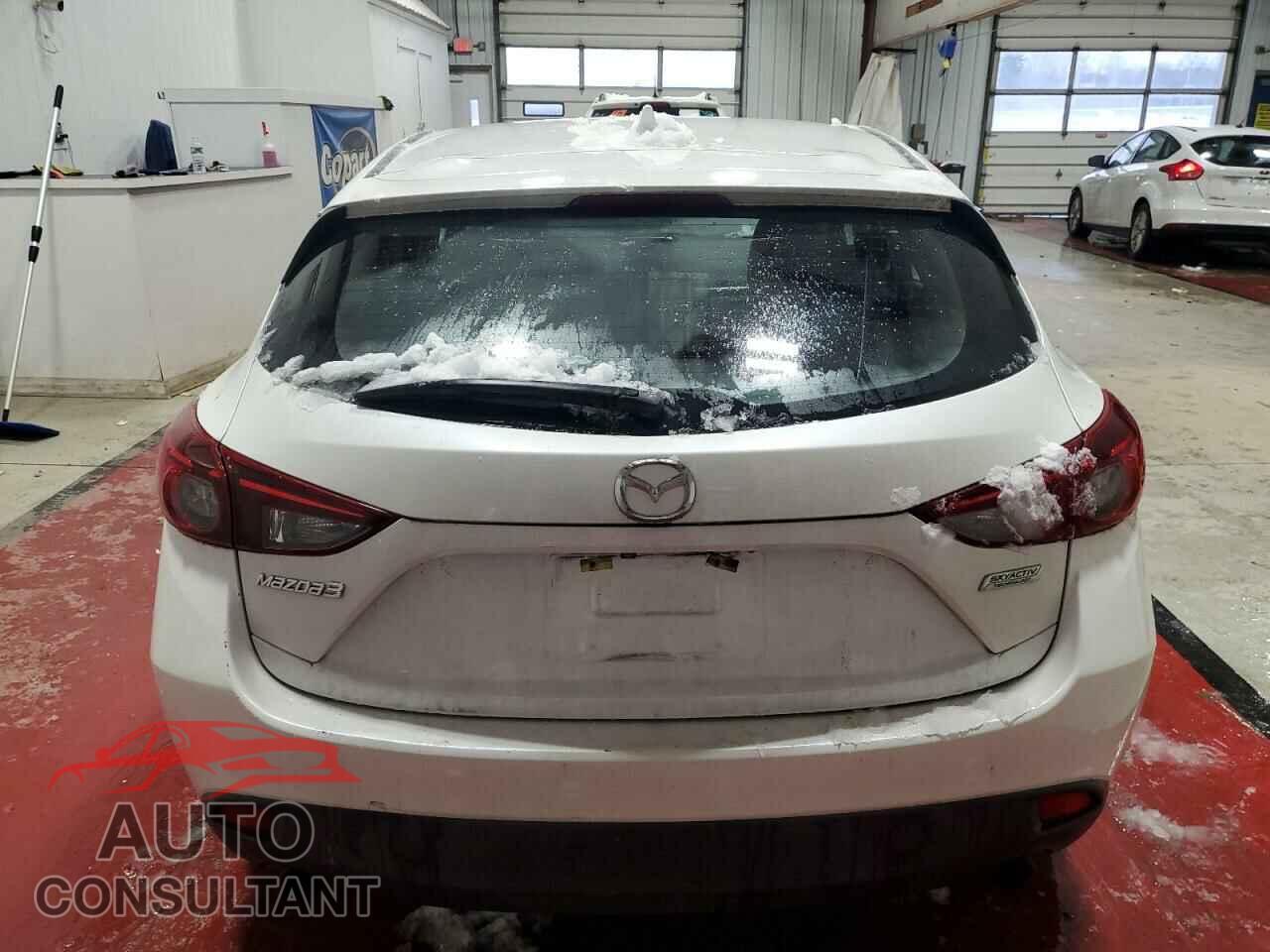 MAZDA 3 2014 - JM1BM1M70E1161105