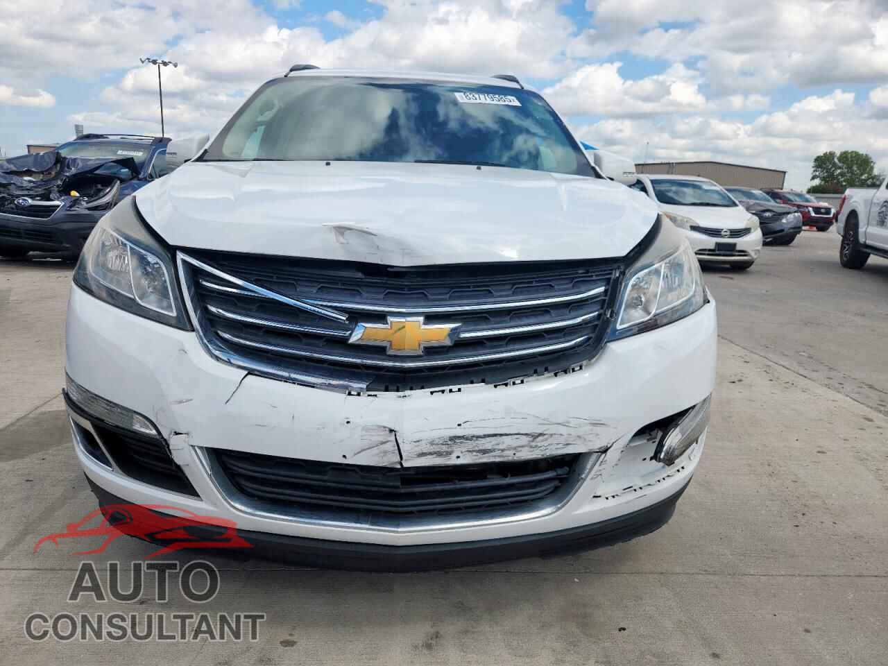 CHEVROLET TRAVERSE 2017 - 1GNKRGKD2HJ173992