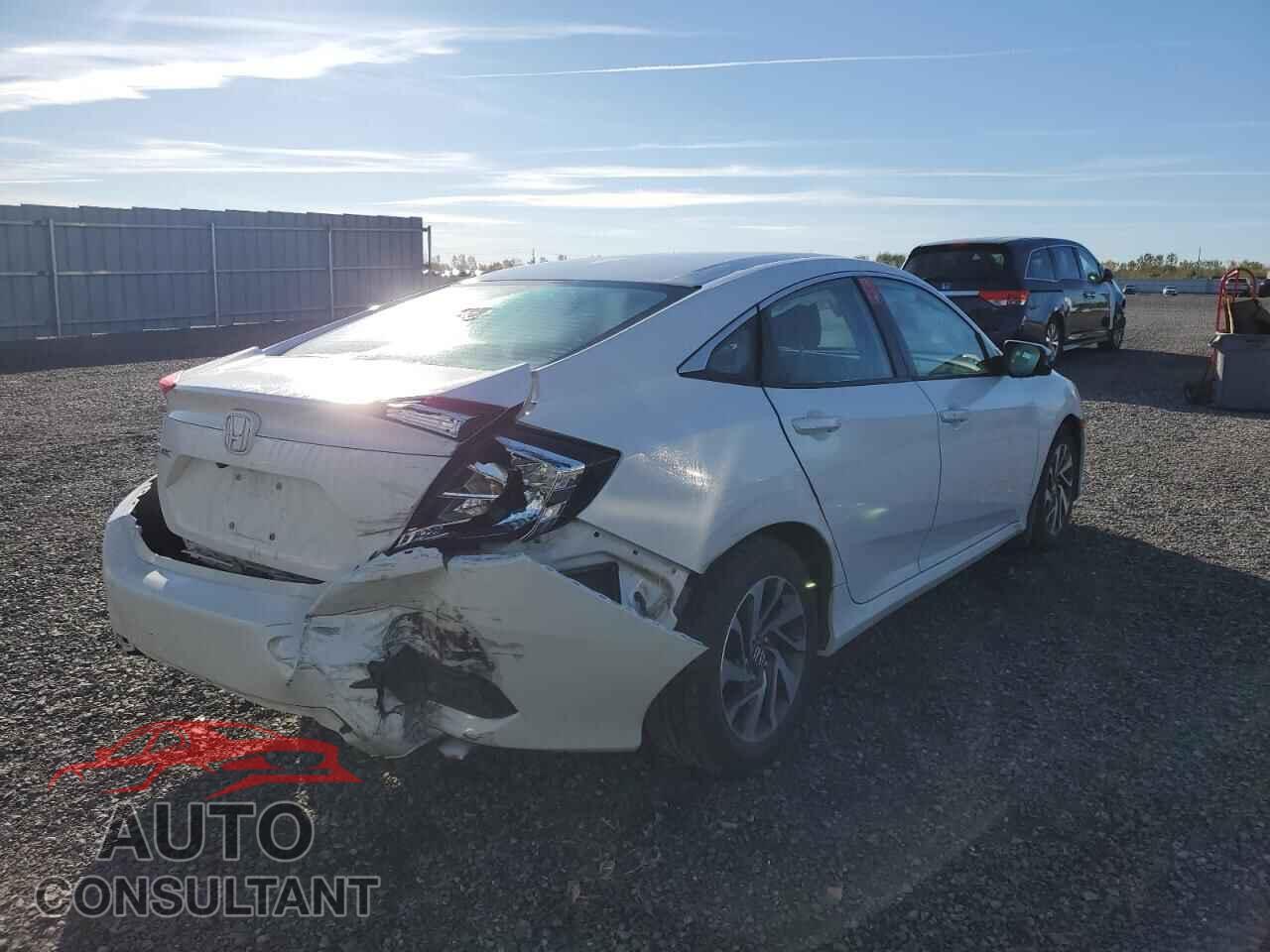HONDA CIVIC 2019 - 2HGFC2F79KH041065