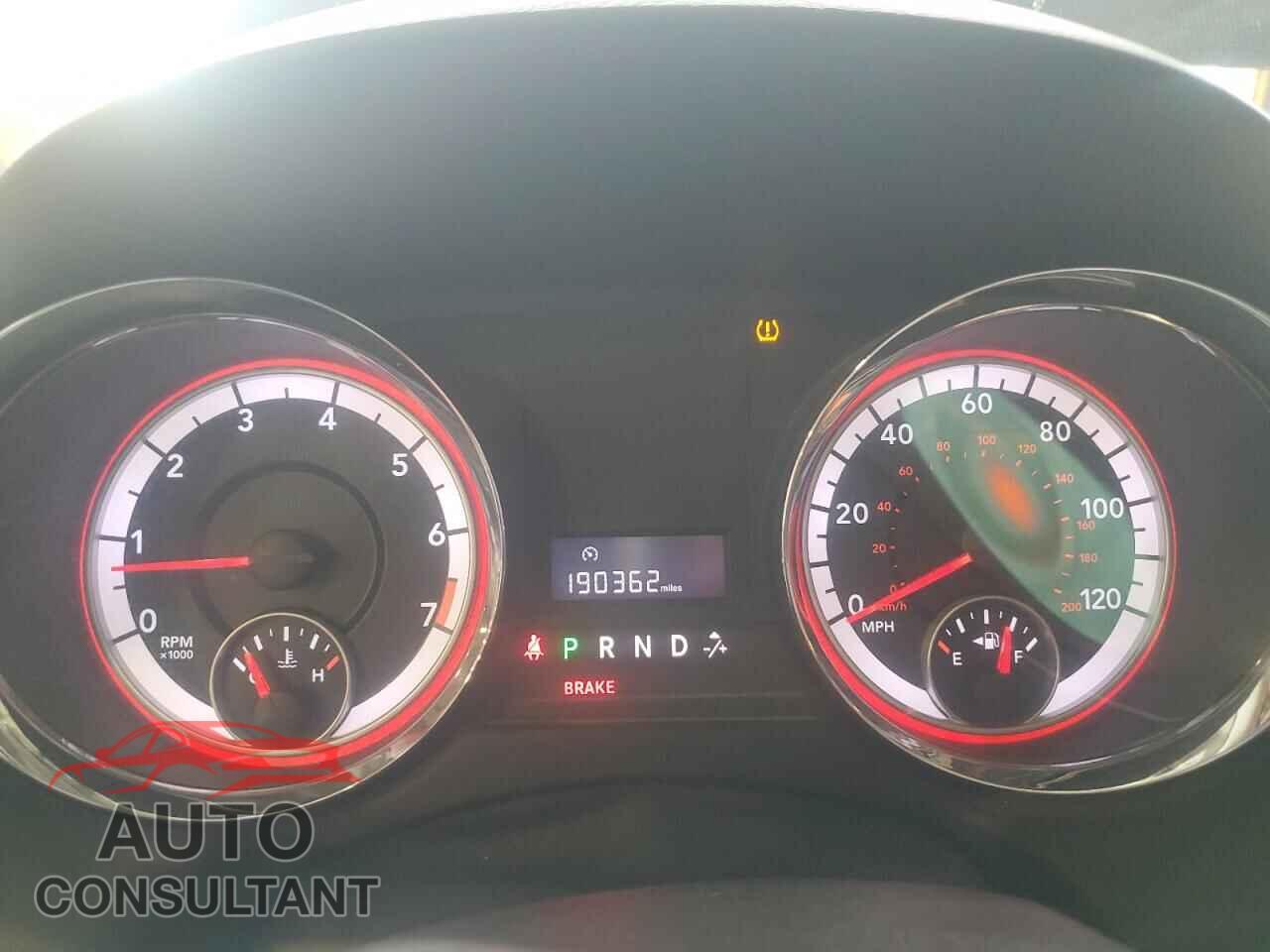 DODGE CARAVAN 2011 - 2D4RN3DGXBR611800