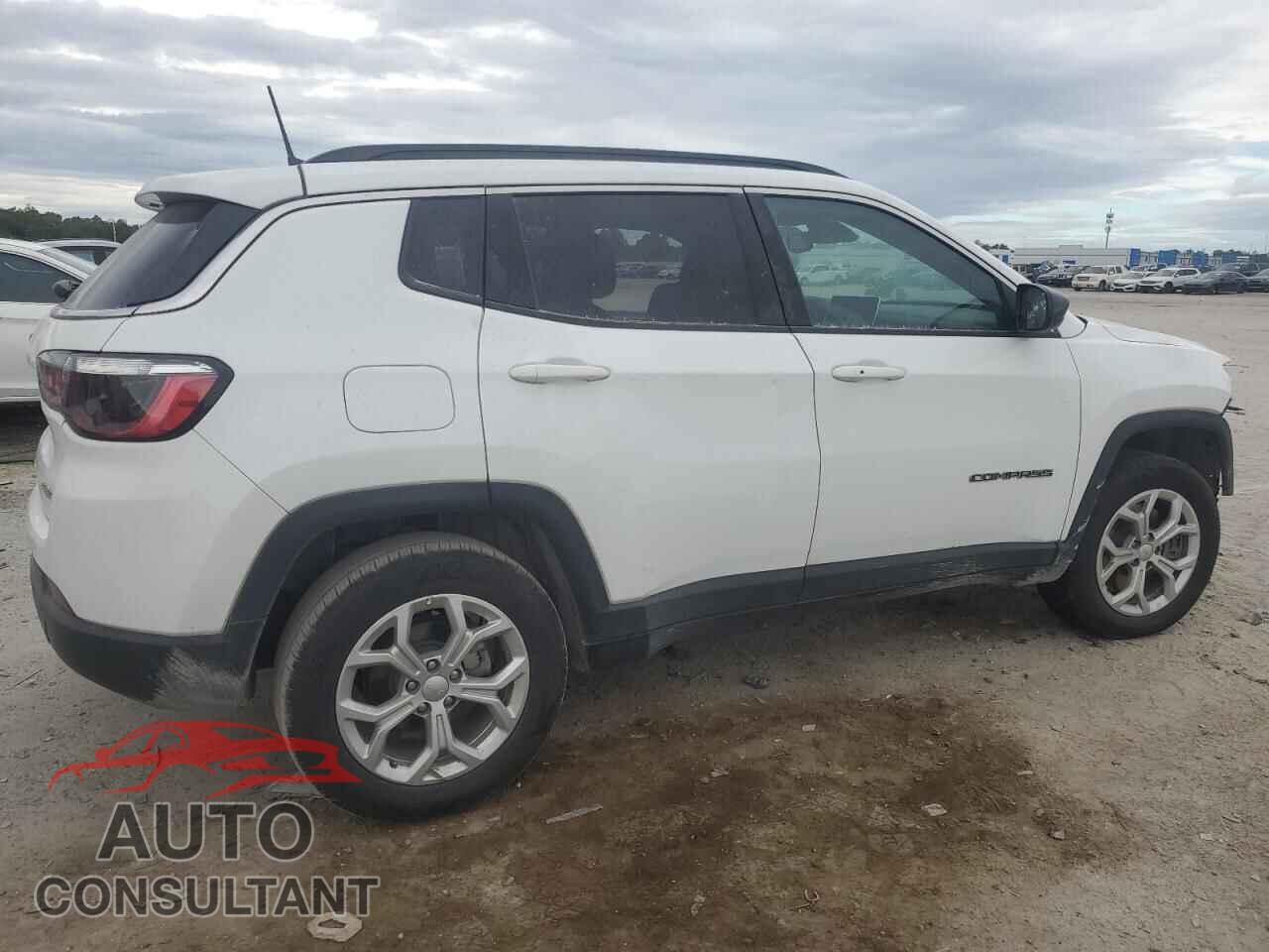 JEEP COMPASS 2024 - 3C4NJDBN7RT117996