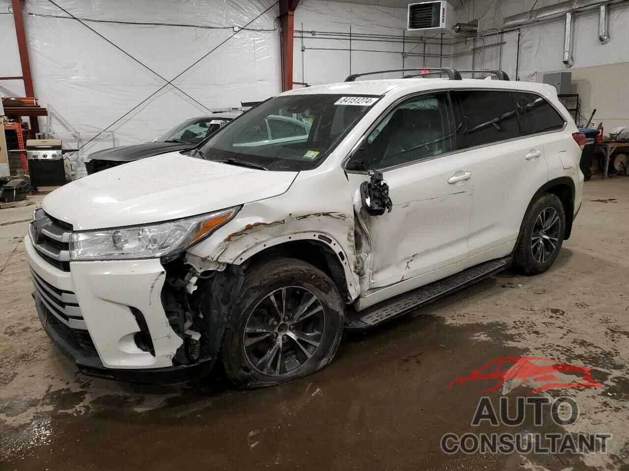 TOYOTA HIGHLANDER 2018 - 5TDBZRFH4JS854844