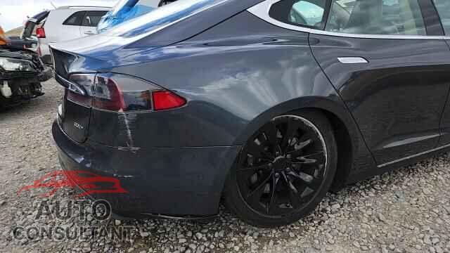 TESLA MODEL S 2016 - 5YJSA1E2XGF133074