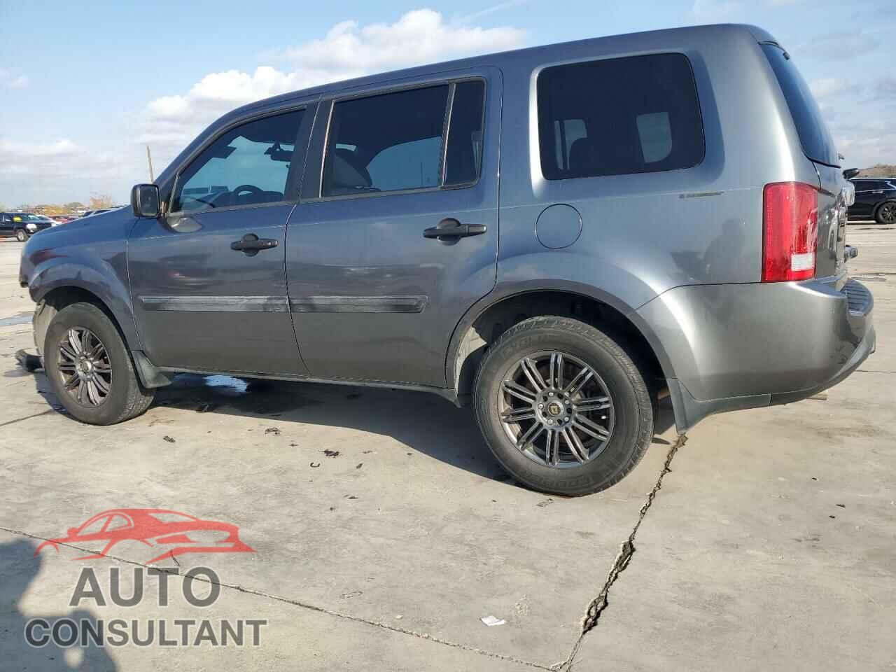 HONDA PILOT 2013 - 5FNYF3H21DB007667