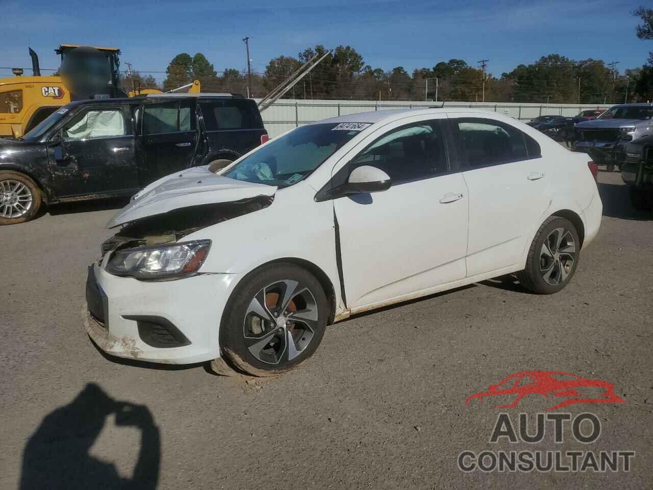CHEVROLET SONIC 2017 - 1G1JF5SB8H4130460