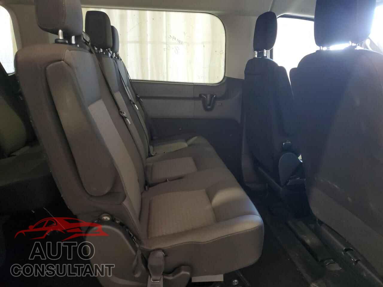 FORD TRANSIT 2023 - 1FBAX2YG8PKA93575