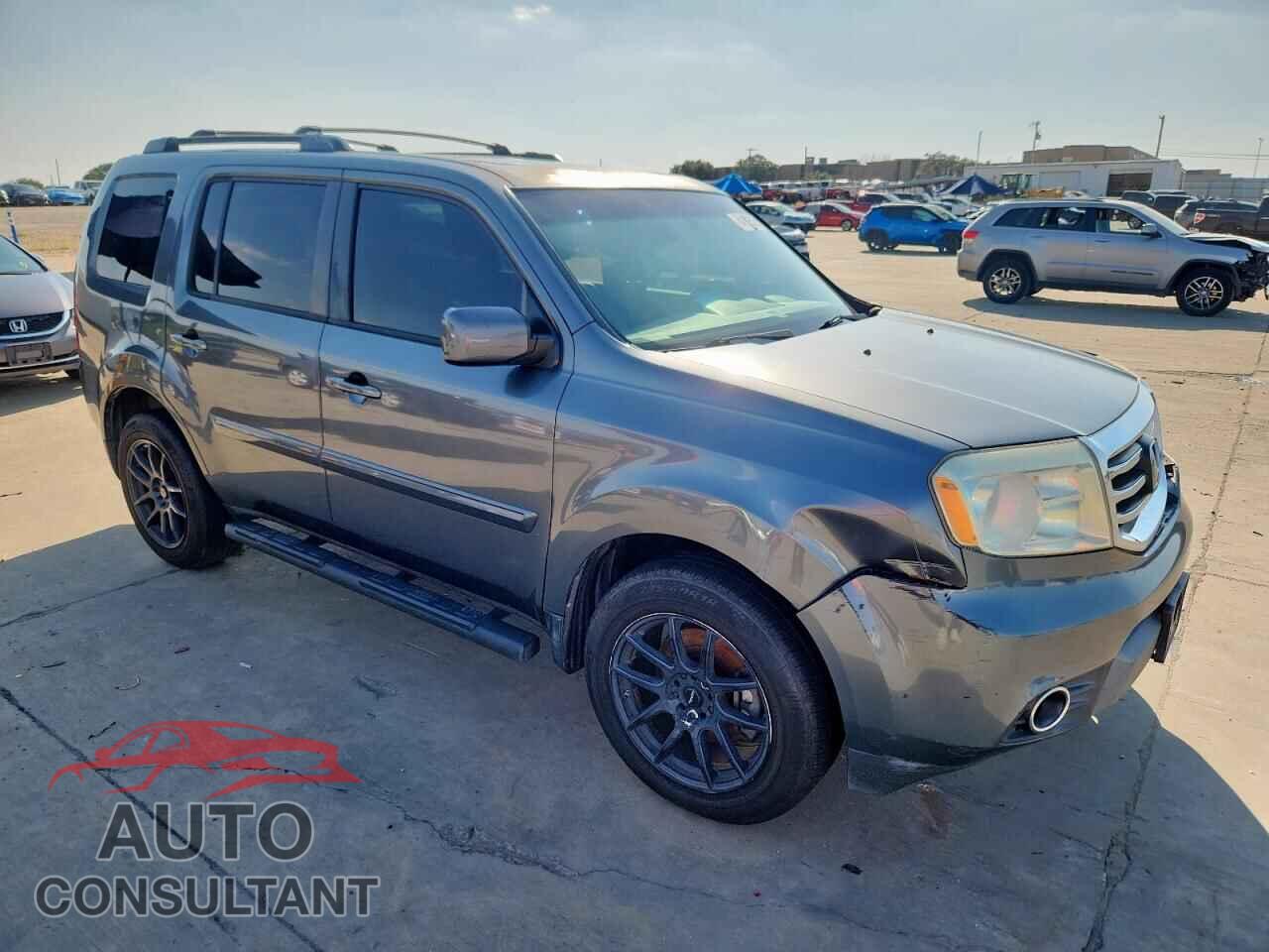 HONDA PILOT 2013 - 5FNYF3H71DB021385
