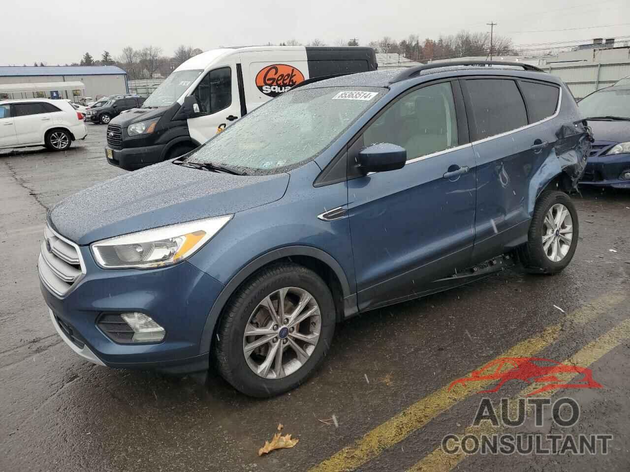 FORD ESCAPE 2018 - 1FMCU0GD3JUC66628